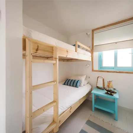 Casa Charcon Bajo, En Primera Linea De Mar - Lanzarote