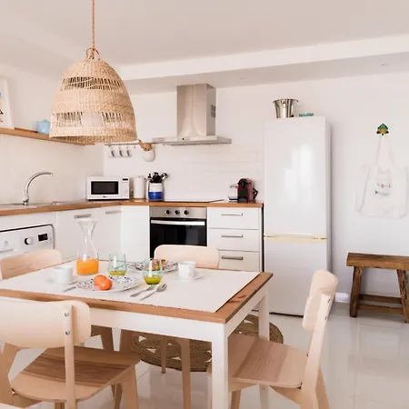 Casa Charcon Bajo, En Primera Linea De Mar - Lanzarote Lägenhet Famara