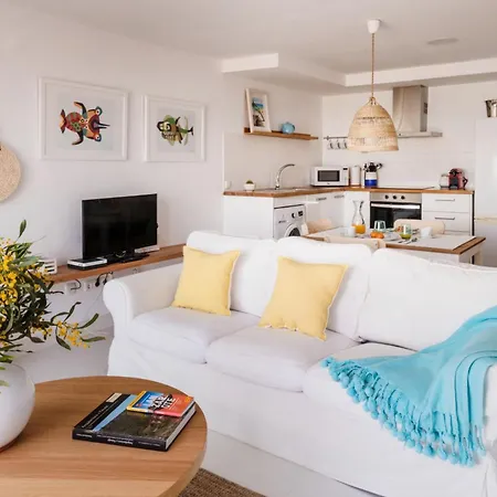 Casa Charcon Bajo, En Primera Linea De Mar - Lanzarote Appartement